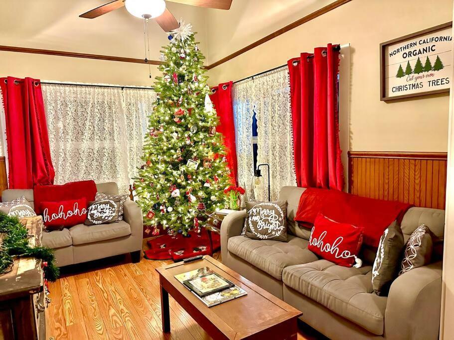 Spacious Downtown Jackson Retreat- Historic Hangout Exterior foto